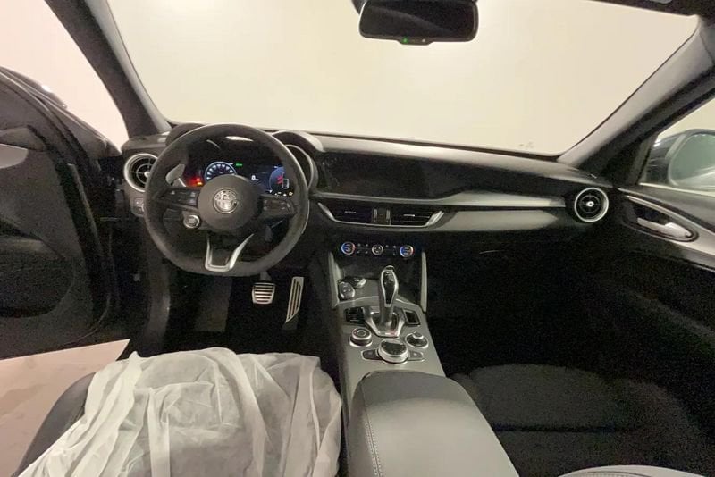 Alfa Romeo Stelvio  Stelvio 2.2 Turbodiesel 210 CV AT8 Q4 Veloce