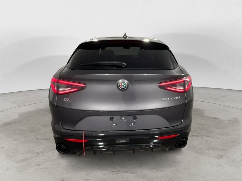 Alfa Romeo Stelvio  Stelvio 2.2 Turbodiesel 210 CV AT8 Q4 Veloce