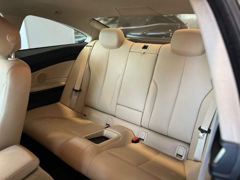BMW   420d xDrive Advantage