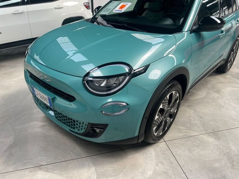 Fiat 600  1.2 Hybrid 110cv La Prima