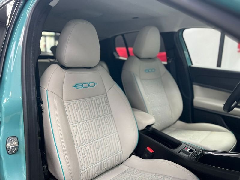 Fiat 600  1.2 Hybrid 110cv La Prima