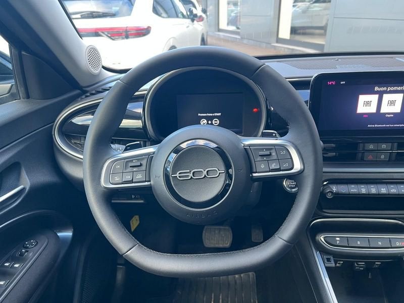 Fiat 600  1.2 Hybrid 145cv DCT MHEV Icon