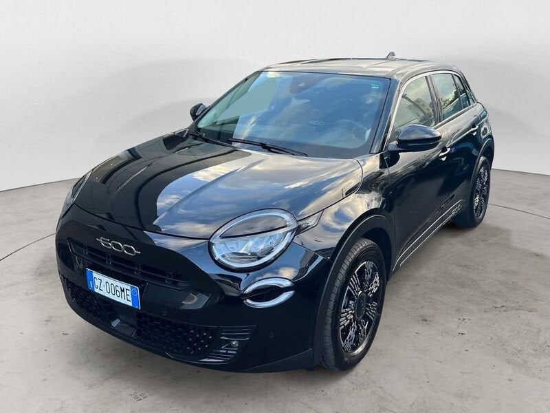 Fiat 600  1.2 Hybrid 145cv DCT MHEV Icon