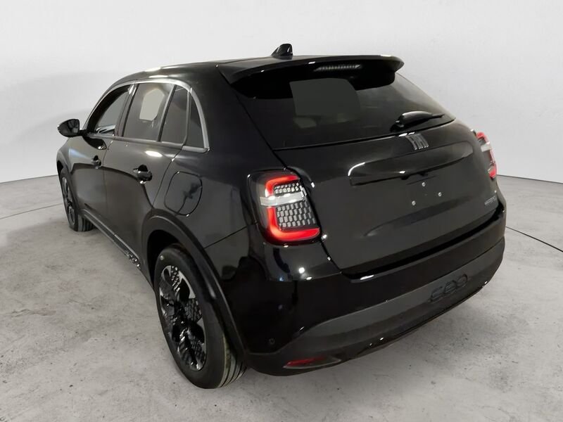 Fiat 600  600 Hybrid 110 CV DCT MHEV La Prima