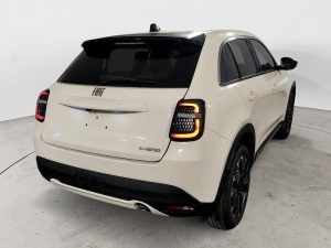Fiat 600  600 Hybrid 110 CV DCT MHEV La Prima