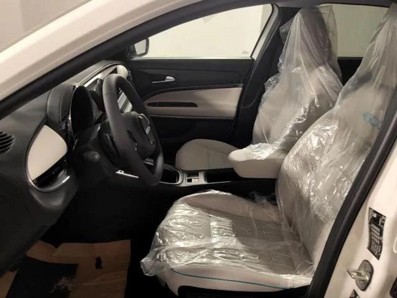 Fiat 600  600 Hybrid 110 CV DCT MHEV La Prima