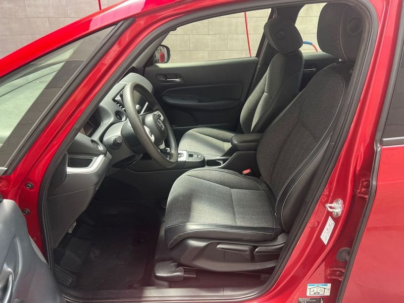 Honda   1.5 Elegance eCVT