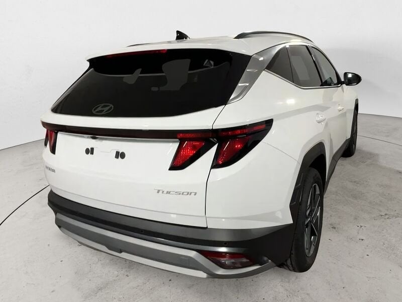Hyundai TUCSON  1.6 CRDi MHEV 2wd 136cv Business DCT