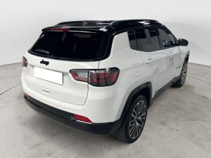 Jeep   1.5 Turbo MHEV T4 96kW Summit DDCT