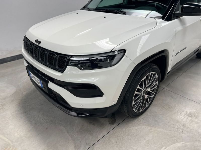 Jeep   1.5 Turbo MHEV T4 96kW Summit DDCT