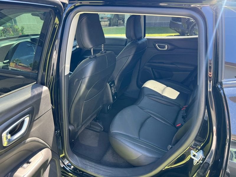 Jeep   1.5 Turbo MHEV T4 96kW Summit DDCT