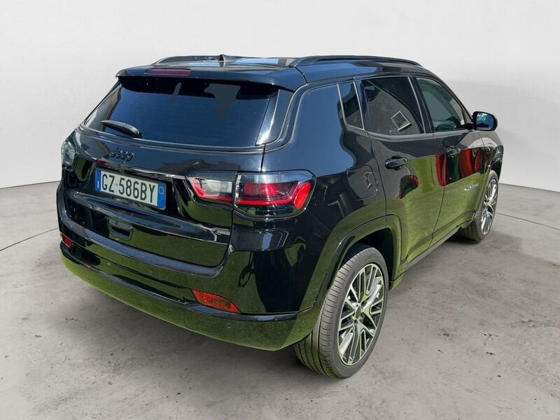 Jeep   1.5 Turbo MHEV T4 96kW Summit DDCT