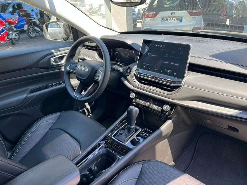 Jeep   1.5 Turbo MHEV T4 96kW Summit DDCT