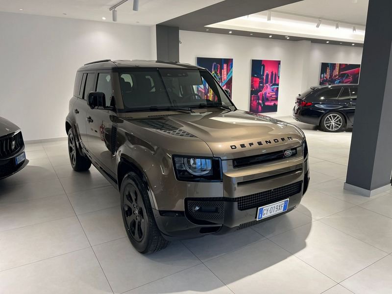 Land Rover Defender  Defender 110 3.0D I6 200 CV AWD Auto X-Dynamic SE