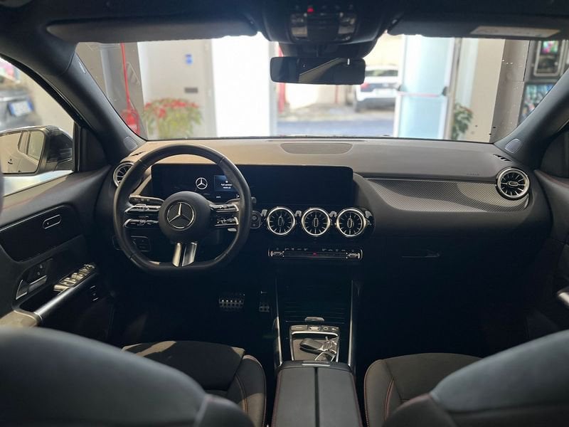 Mercedes-Benz   GLA 200 d Automatic AMG Line Advanced Plus