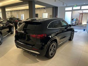 Mercedes-Benz   GLA 200 d Automatic AMG Line Advanced Plus
