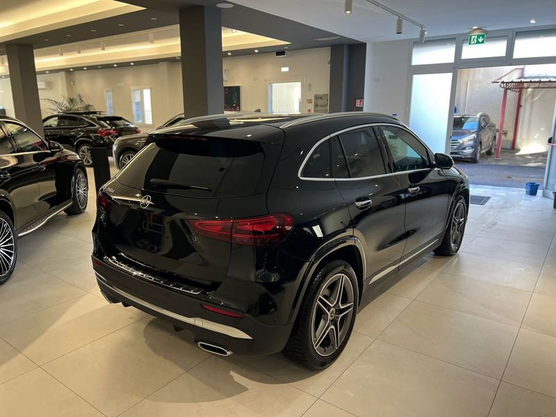 Mercedes-Benz   GLA 200 d Automatic AMG Line Advanced Plus