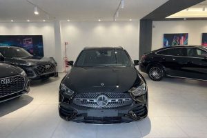 Mercedes-Benz   GLA 200 d Automatic AMG Line Advanced Plus