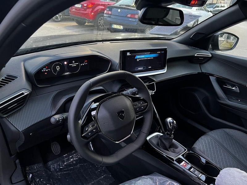 Peugeot 2008  2008 PureTech 100 S&S Allure