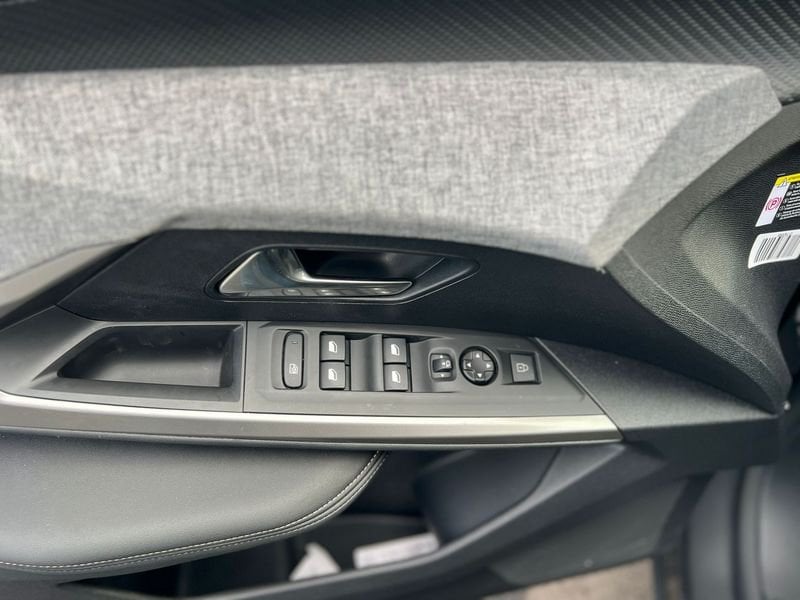 Peugeot 3008  3008 Hybrid 145 e-DCS6 Allure