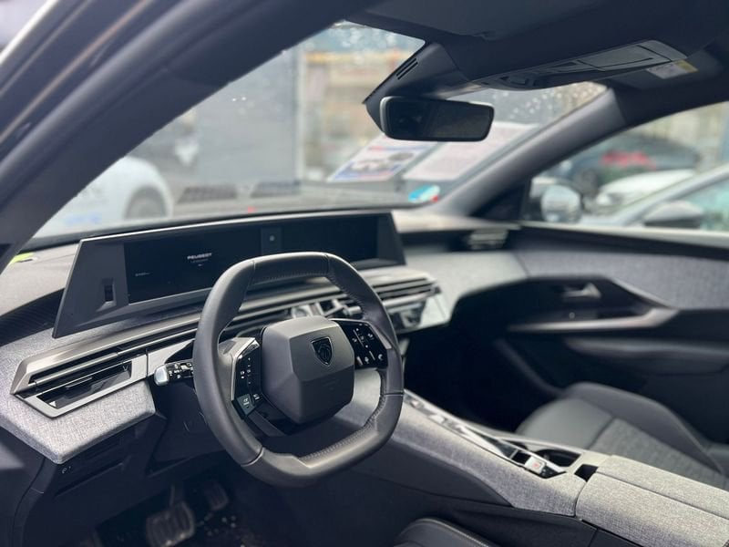 Peugeot 3008  3008 Hybrid 145 e-DCS6 Allure