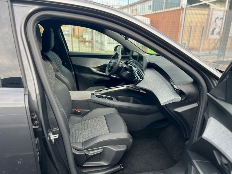 Peugeot 3008  3008 Hybrid 145 e-DCS6 Allure