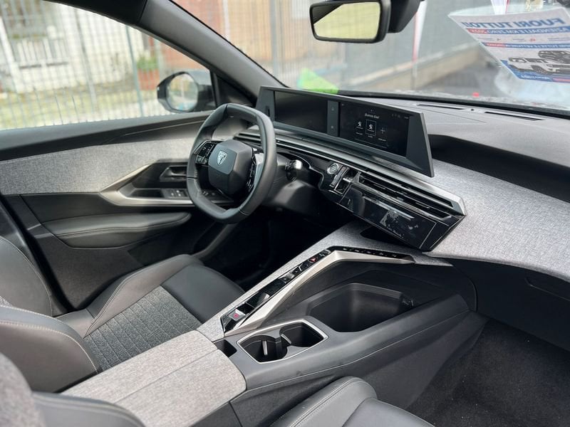 Peugeot 3008  3008 Hybrid 145 e-DCS6 Allure