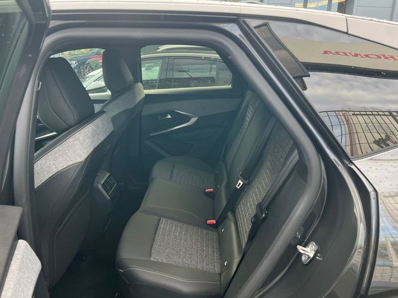 Peugeot 3008  3008 Hybrid 145 e-DCS6 Allure