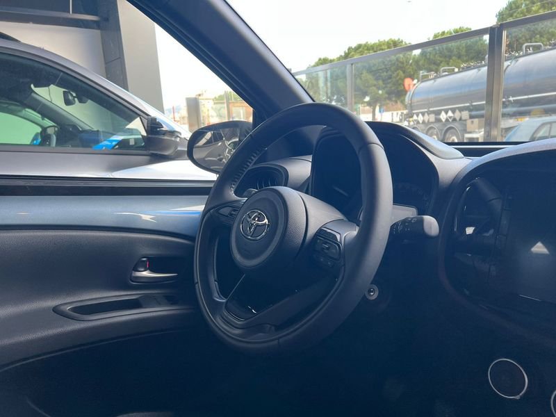 Toyota Aygo X  Aygo X 1.0 VVT-i 72 CV 5 porte Active