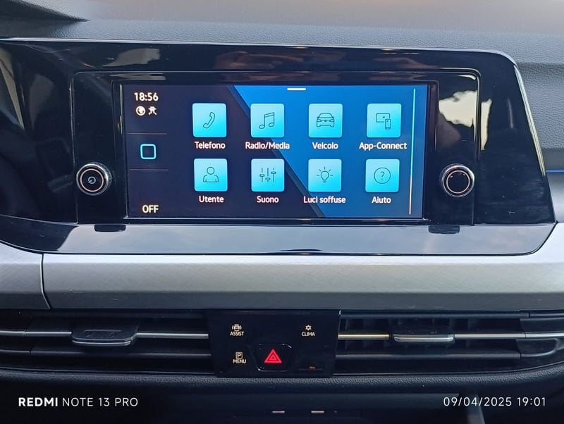 Volkswagen Golf  1.0 eTSI EVO DSG Life