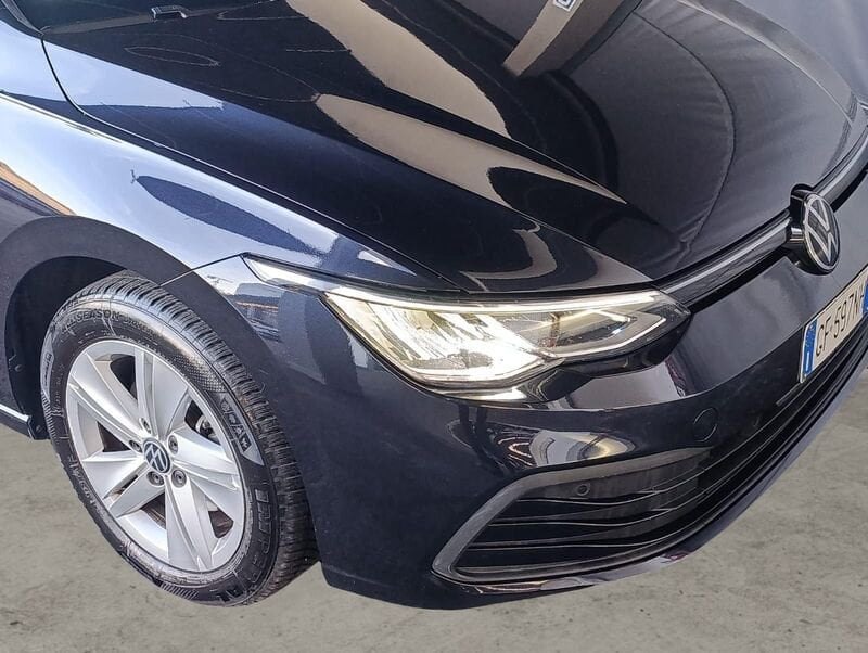 Volkswagen Golf  1.0 eTSI EVO DSG Life
