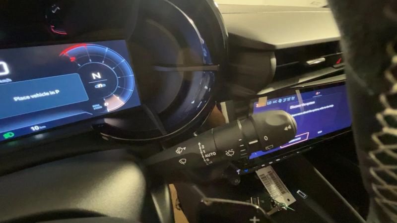 Alfa Romeo   1.2 eDCT6 ibrida Sport Speciale