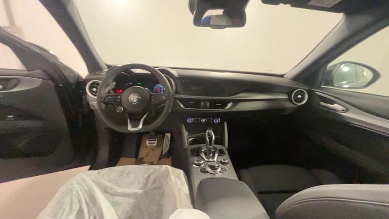 Alfa Romeo Stelvio  Stelvio 2.2 Turbodiesel 210 CV AT8 Q4 Veloce