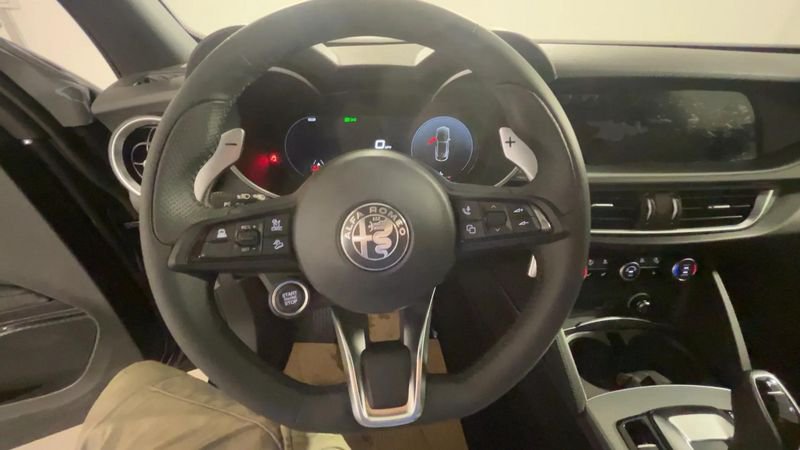 Alfa Romeo Stelvio  Stelvio 2.2 Turbodiesel 210 CV AT8 Q4 Veloce