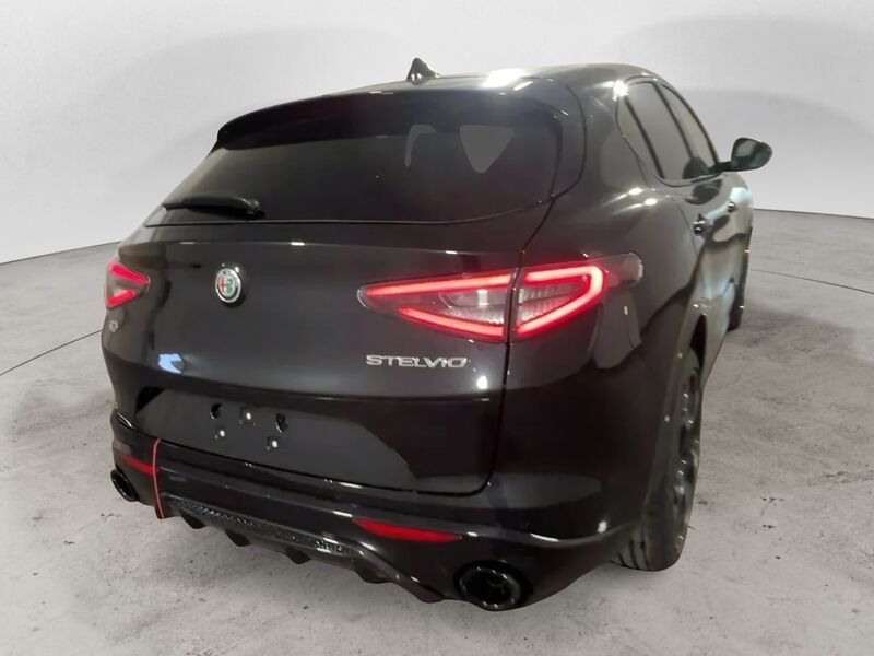 Alfa Romeo Stelvio  Stelvio 2.2 Turbodiesel 210 CV AT8 Q4 Veloce