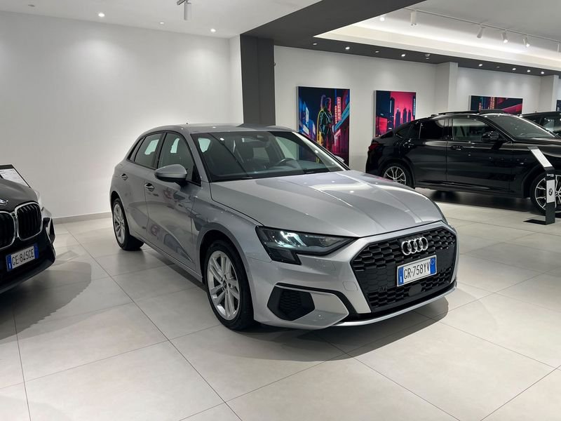 Audi   30 TDI S tronic