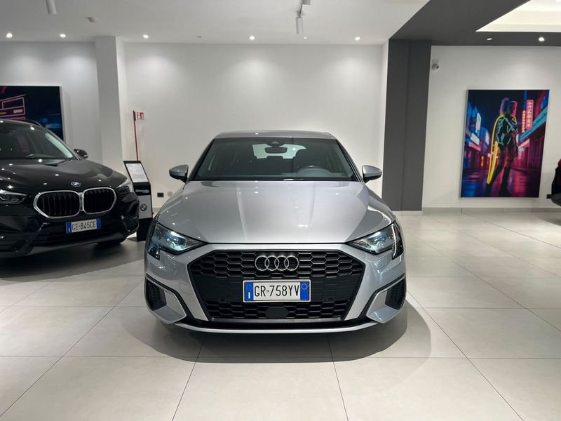 Audi   30 TDI S tronic