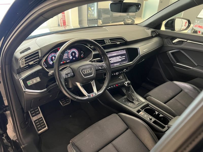 Audi   35 TDI S tronic S Line Edition