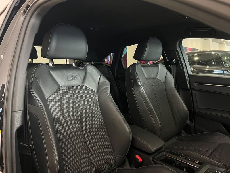 Audi   35 TDI S tronic S Line Edition