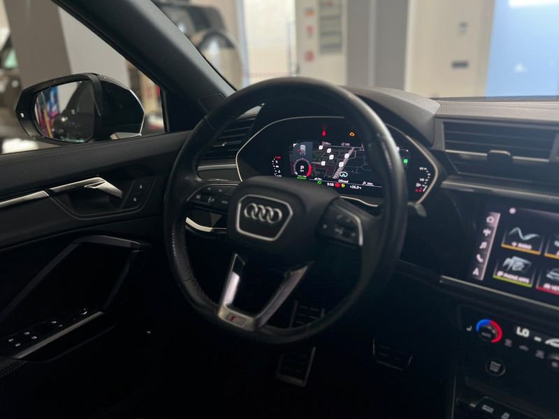 Audi   35 TDI S tronic S Line Edition