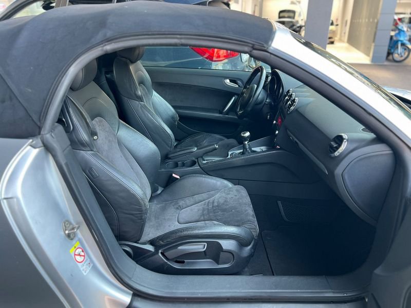 Audi TT  TT Roadster 2.0 tfsi