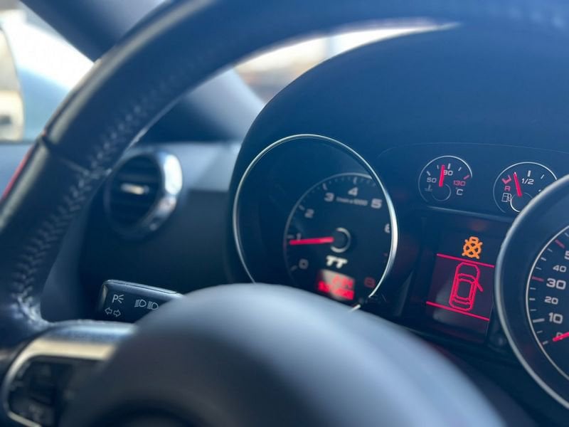 Audi TT  TT Roadster 2.0 tfsi