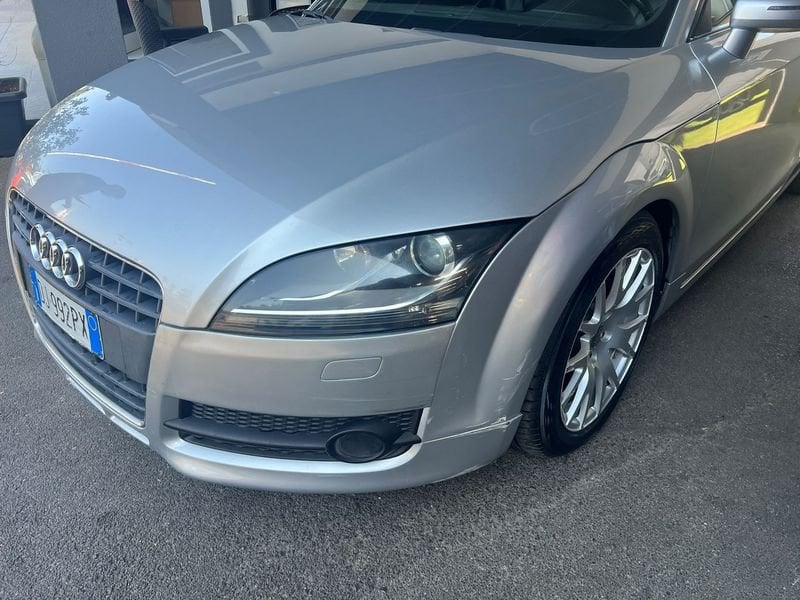 Audi TT  TT Roadster 2.0 tfsi