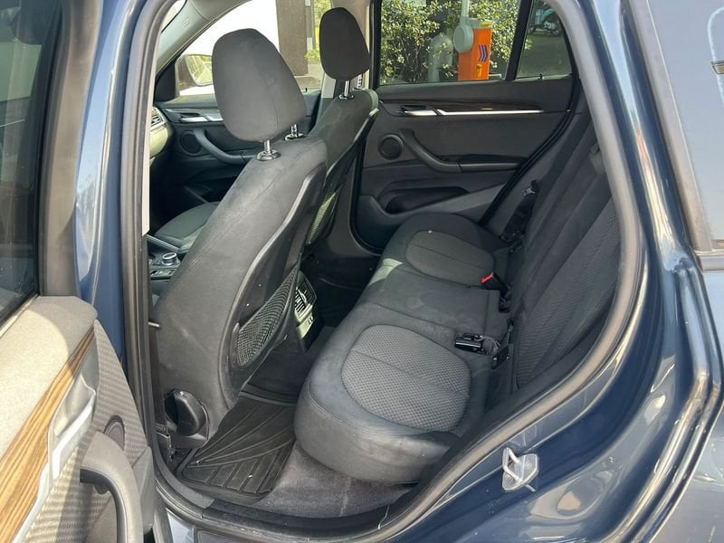 BMW X1  sDrive 18d Business