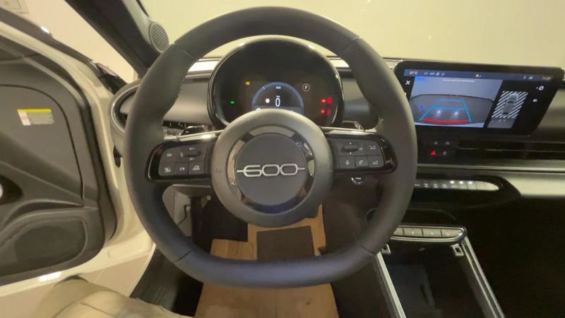 Fiat 600  1.2 Hybrid 145cv Sport