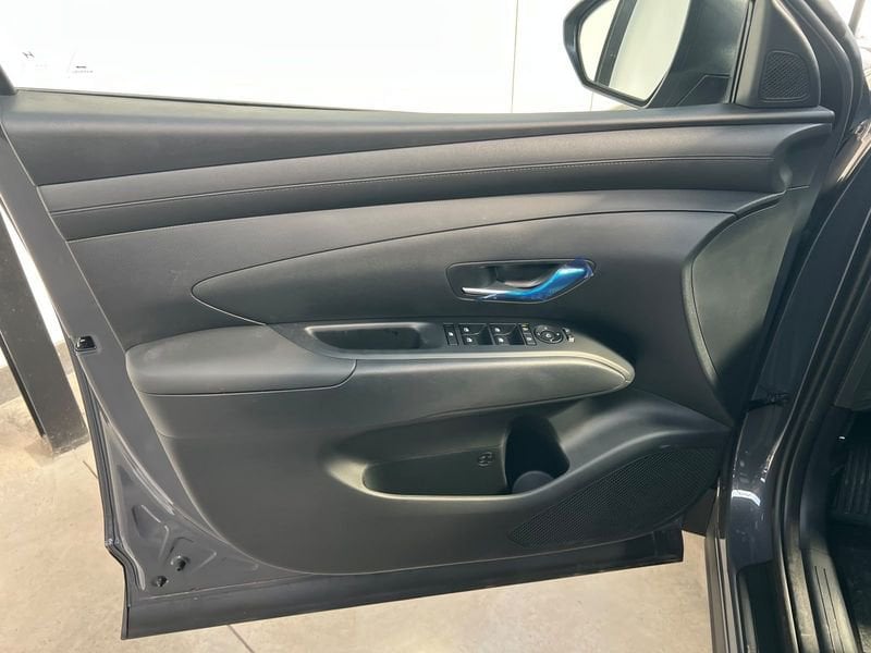 Hyundai   1.6 HEV 2WD AT Xtech