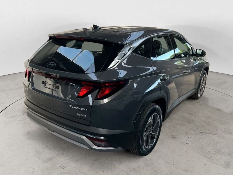 Hyundai   1.6 HEV 2WD AT Xtech