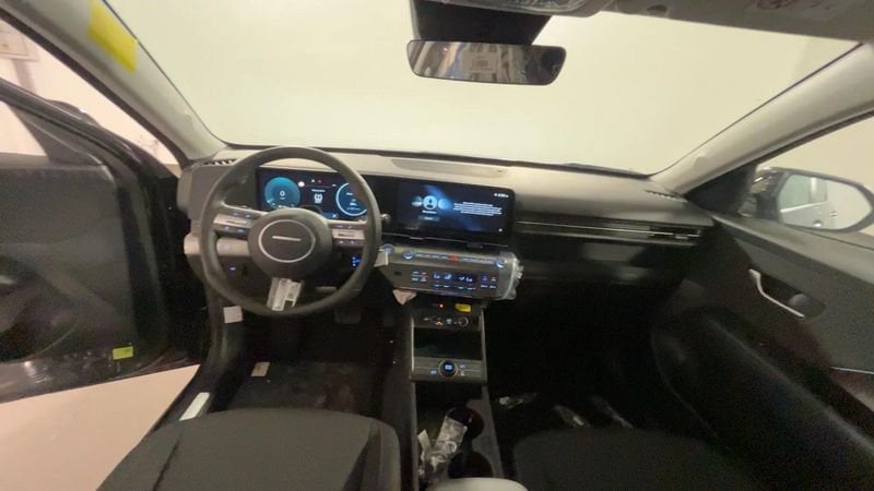 Hyundai   1.6 HEV Business 2WD DCT