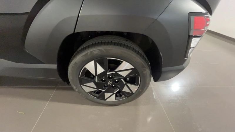 Hyundai   1.6 HEV Business 2WD DCT