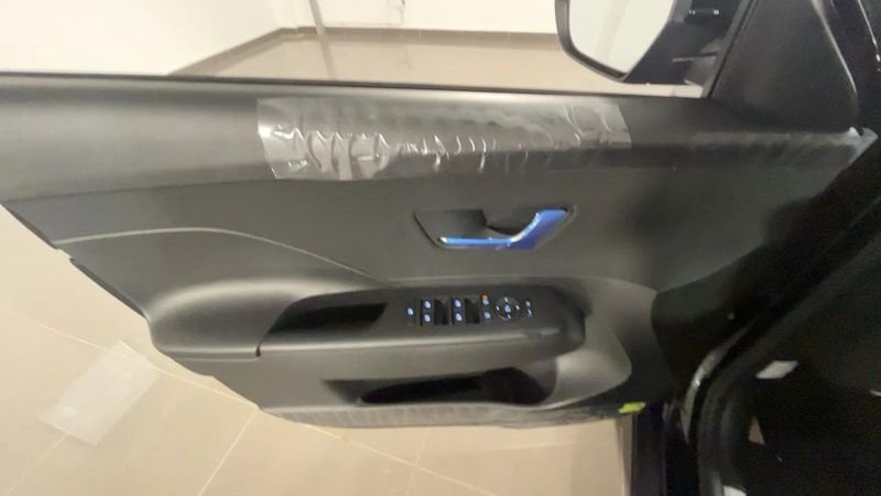 Hyundai   1.6 HEV Business 2WD DCT